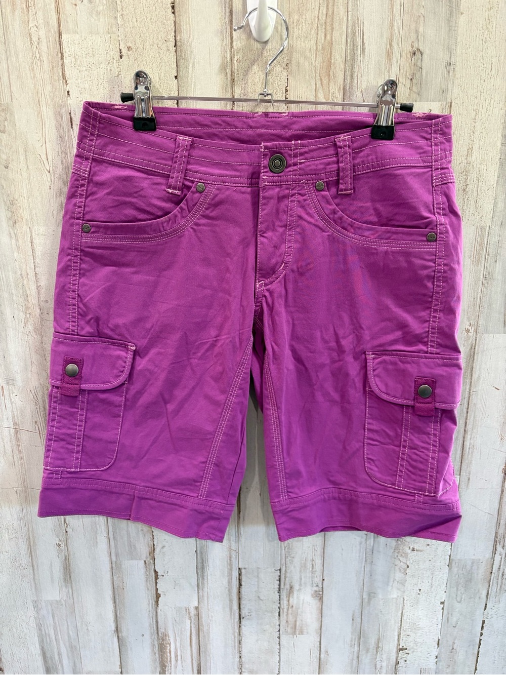 Kuhl Splash 11” Cargo Bermuda Hiking Shorts Purple Pink Womens 2 Outdoor Camping